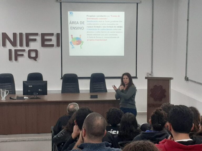 Com o apoio do IFQ e da PRPPG, o PPGEC da UNIFEI, recebeu, nos dias 05 e 06 de junho, a professora Ivanise Maria Rizzatti, da UFRR, atual coordenadora da Área de Ensino da CAPES.